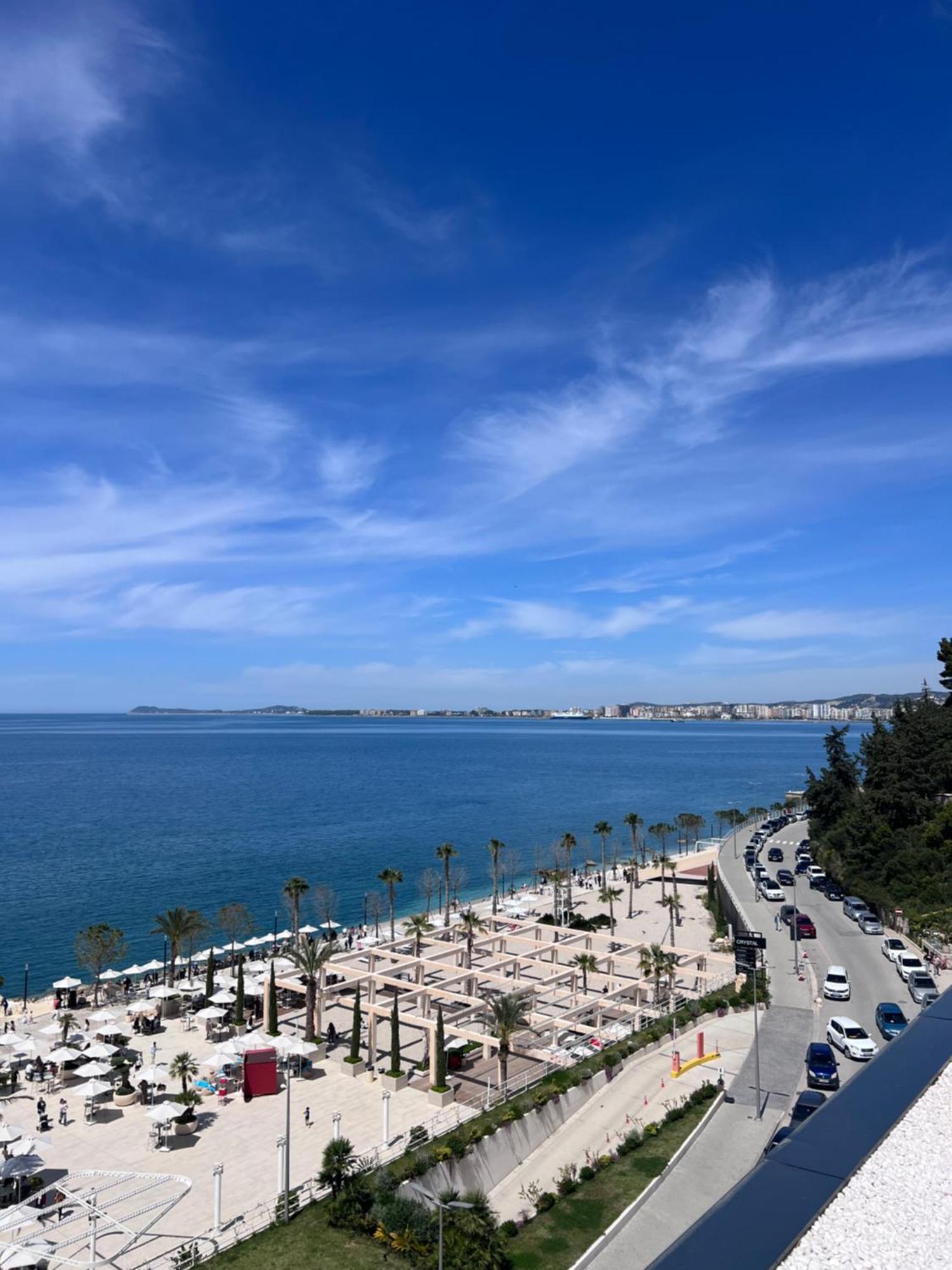 Soleil Apartment With Sunbed & Umbrella Vlorë Exteriér fotografie